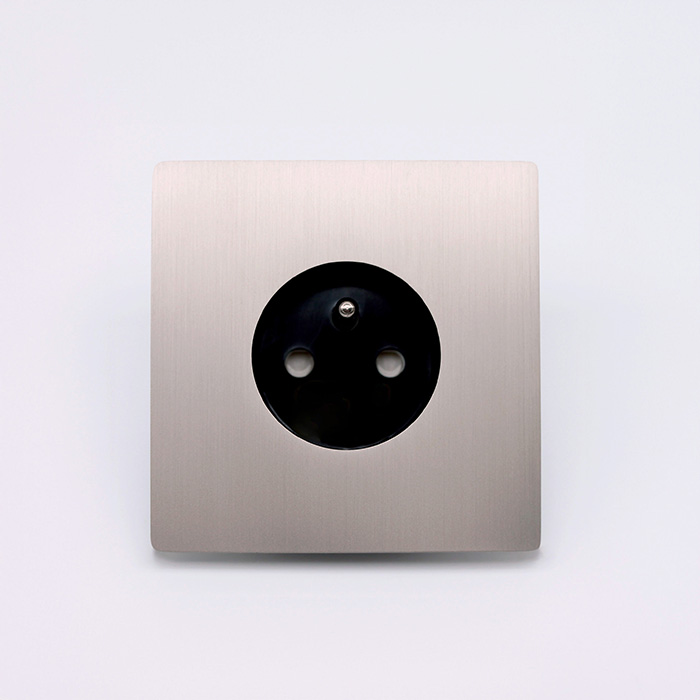 prise-collection-equilibre